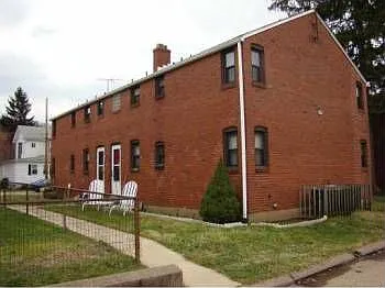 5 Walnut St photo 1