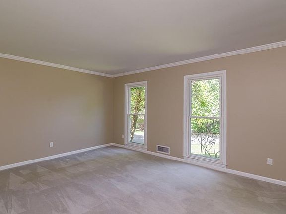 4th image of 3274 Turtle Lake Club Dr SE