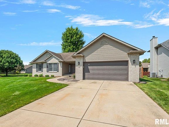 3rd image of 2725 Wordsworth Dr