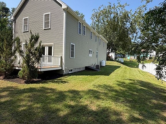 5th image of 19 Jackson St