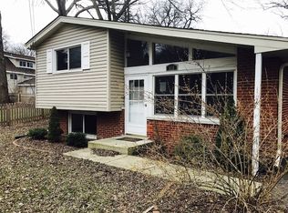 515 Phillips Ct, Lombard, IL