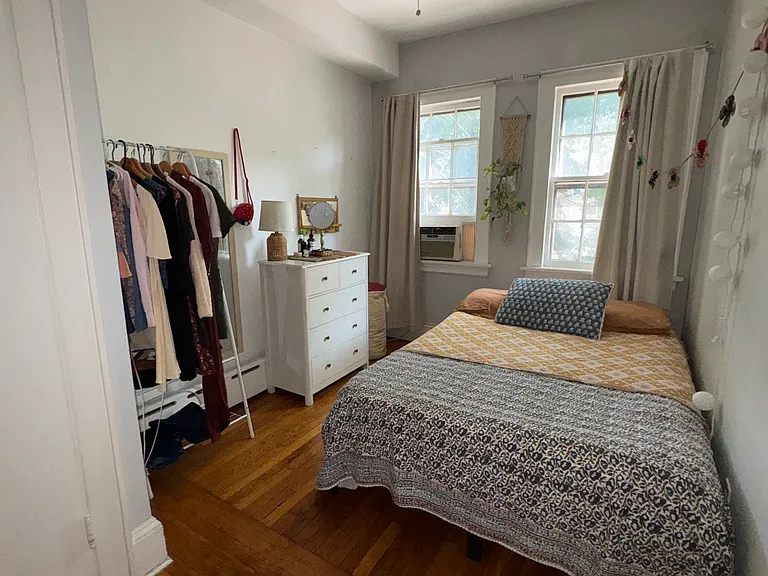 388 Burns St #1 — Photo 12
