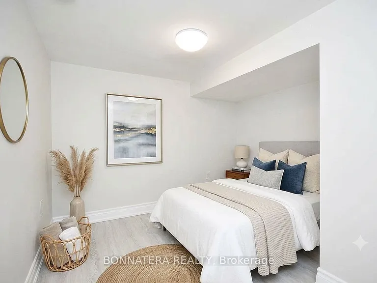 47 Emerald St N #BASEMEN — Photo 5