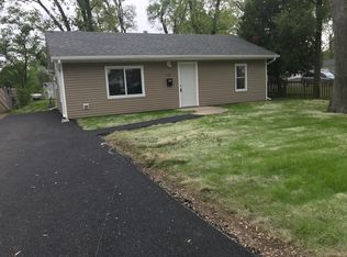 318 Nobes Ave, Lockport, IL 60441