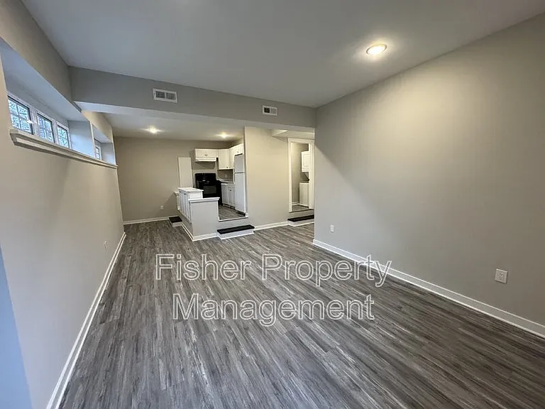 615 Albemarle St #C — Photo 4