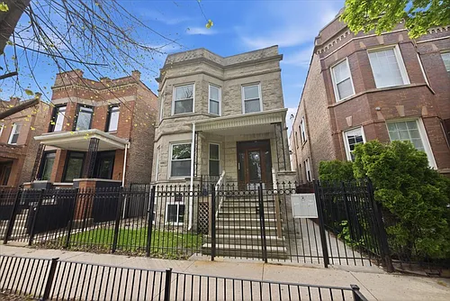 2334 N Hamlin Ave #2 Photo 1