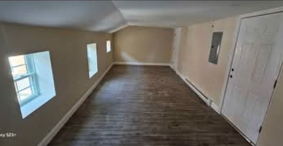 1st image of 446 Main St #4