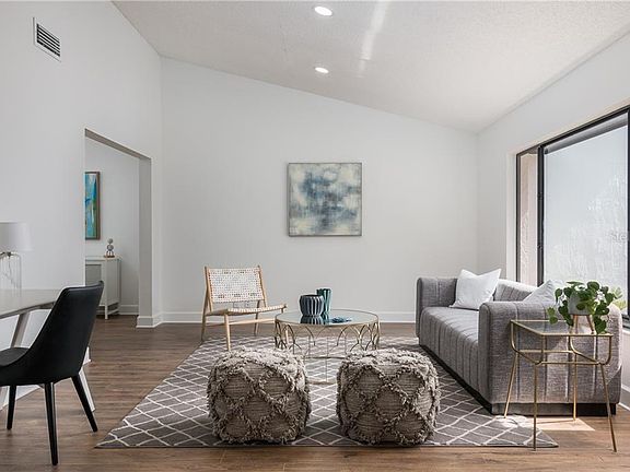 4th image of 4209 Cartnal Ave