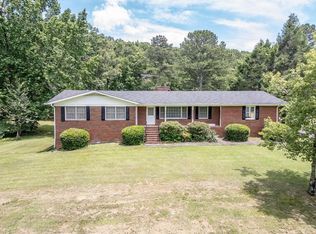 171 Miracle Dr, Rocky Face, GA 30740