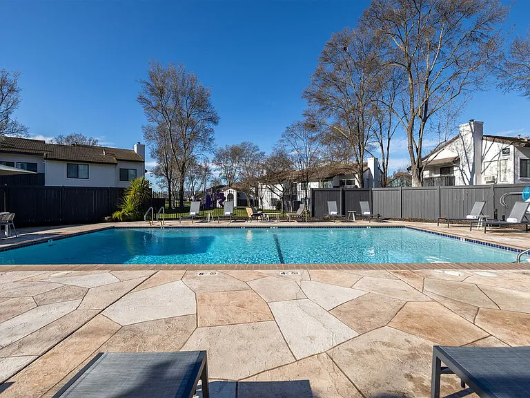 Diablo Vista Apartments — Photo 19
