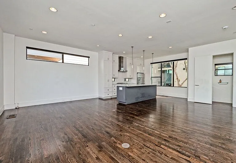 2522 N Henderson Ave #3 — Photo 11