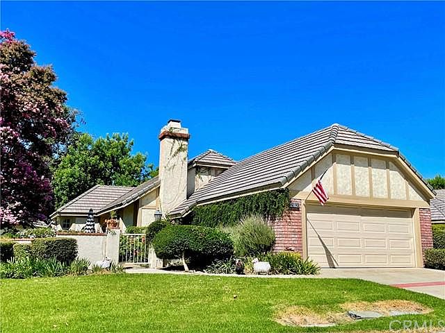 1st image of 2183 Lorraine Dr