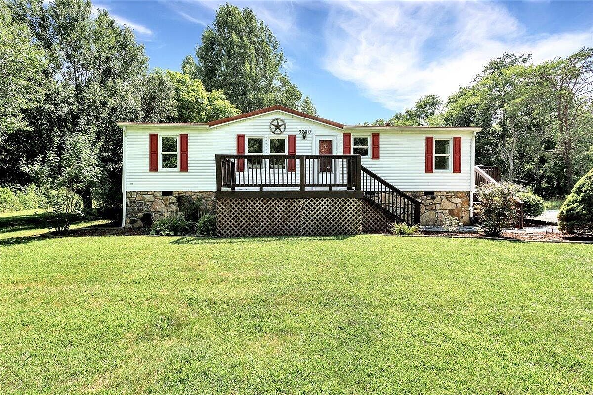 3290 Catawba Valley Dr, Salem, VA 24153 Zillow