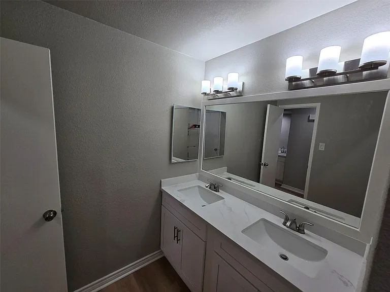 1818 Augusta Dr #15 — Photo 27