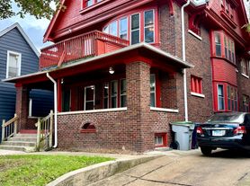 111 W Concordia Ave, Milwaukee, WI