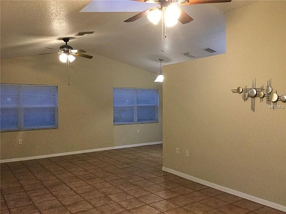2nd image of 2779 Cypress Dr APT C