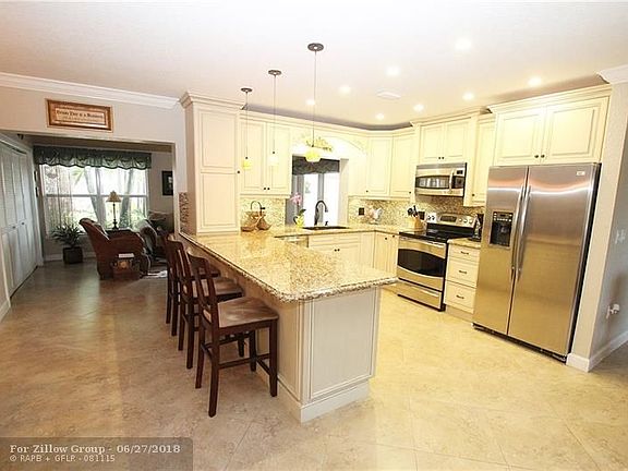 5th image of 4115 NW 103rd Dr