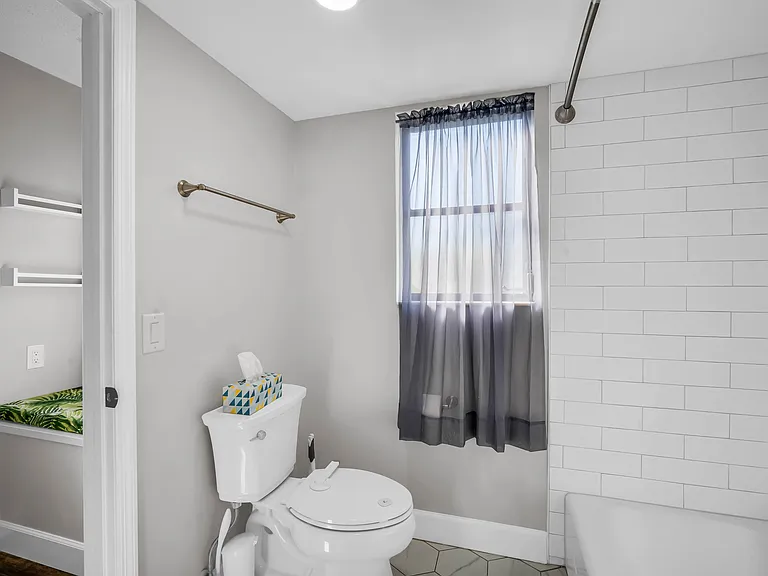 14053 Feather Sound Dr — Photo 25