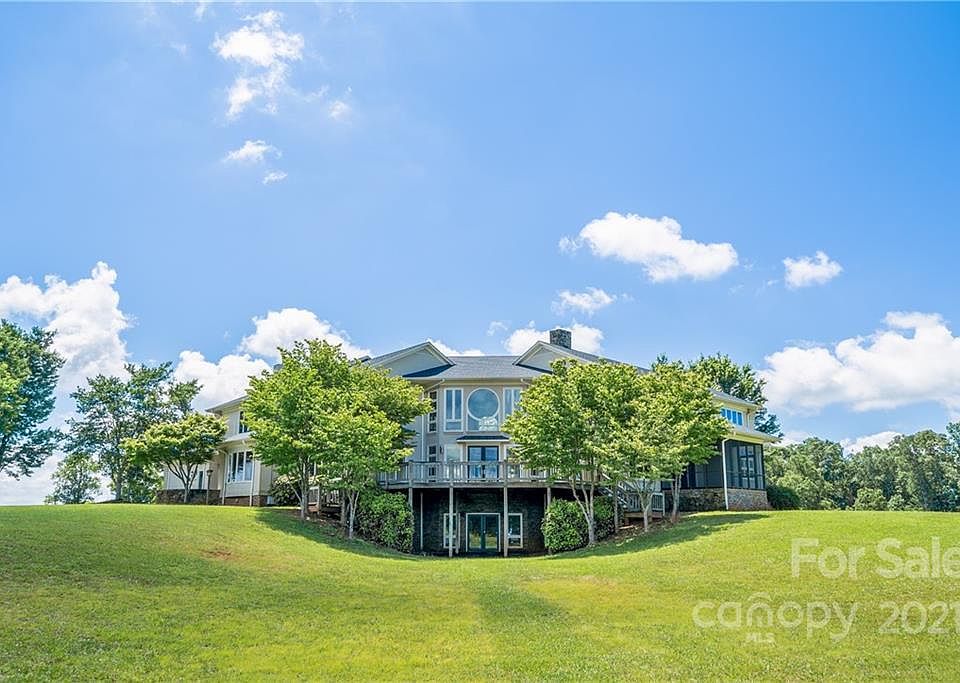 1st image of 130 Moran Dr