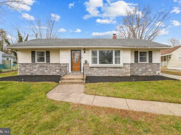 812 Beverly Dr, Somerdale, NJ 08083