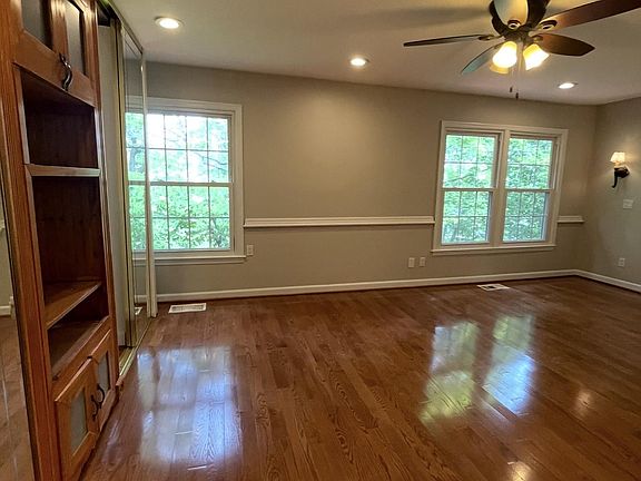 2nd image of 9503 Duffer Way
