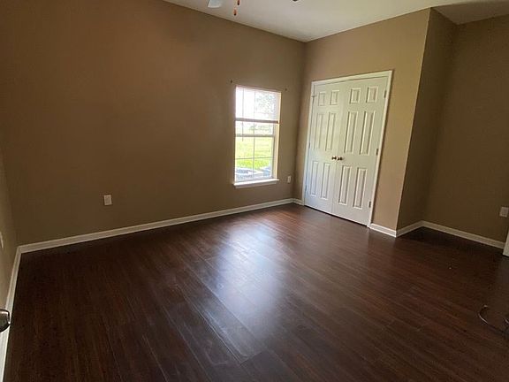 4th image of 2020 Elms St Unit 14