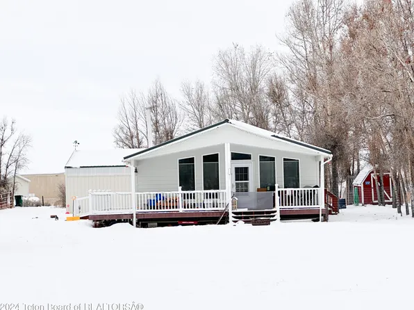 35 Front St, Boulder, WY 82923