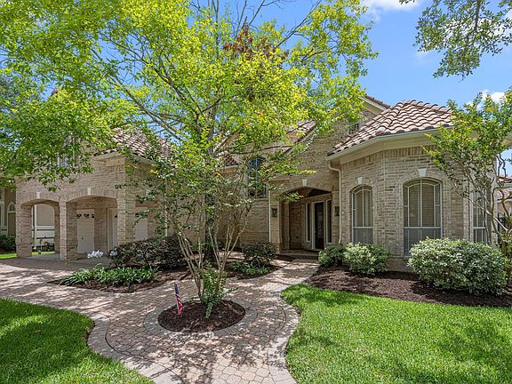 4th image of 19003 Windsor Lakes Dr