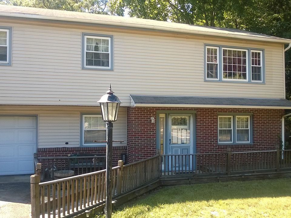 Welcome to 724 Vaughn Ave.