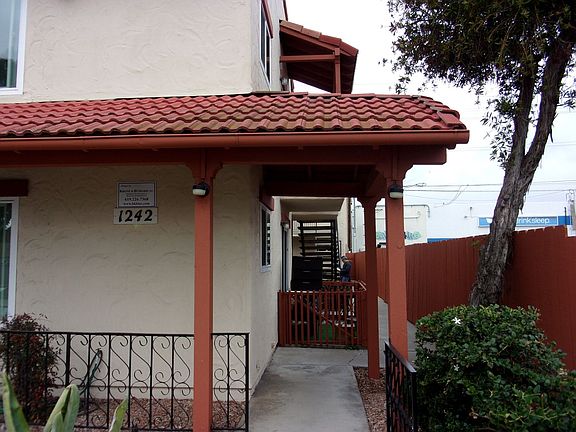 2nd image of 1242 Hornblend St APT 5