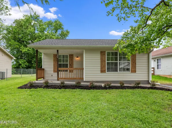 1004 Drive D, Knoxville, TN 37920