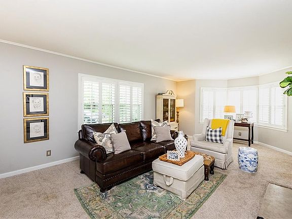 3rd image of 2616 Indian Trail Dr