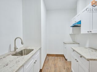 389 E 198th St #1A, Bronx, NY 10458