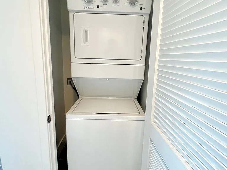 110 Hillcrest Dr — Photo 6