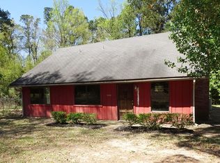 1405 N Main St, Huntington, TX 75949