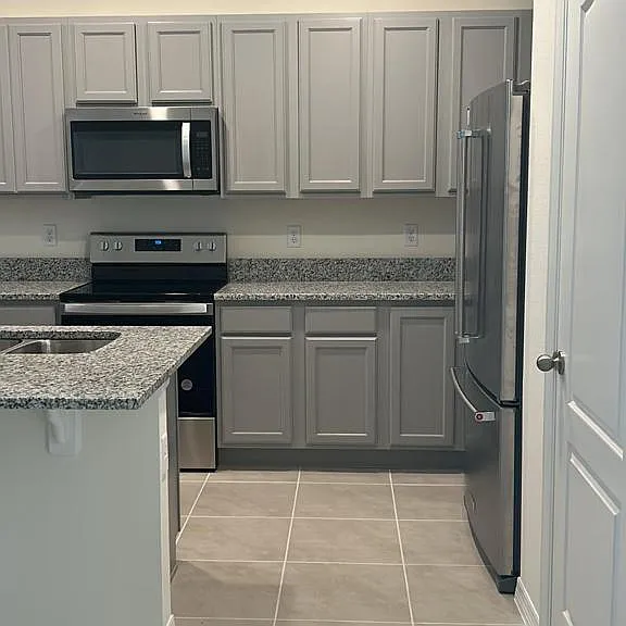 1268 Draintree St — Photo 6