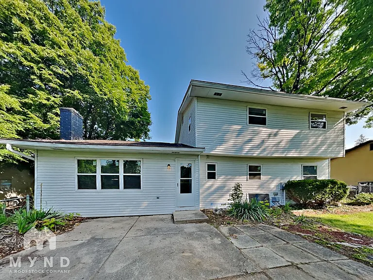 5621 Oakmont Dr — Photo 20
