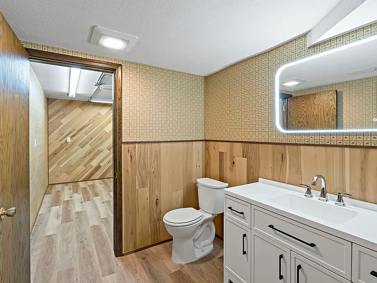 Basement Bath-1/2
