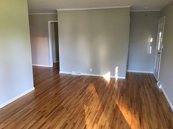 Living room - oak floors