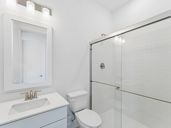5th image of 122 Parkside Way #6