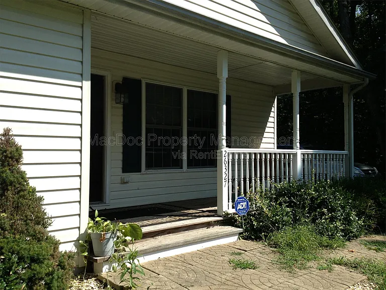 26327 Hill Rd — Photo 38