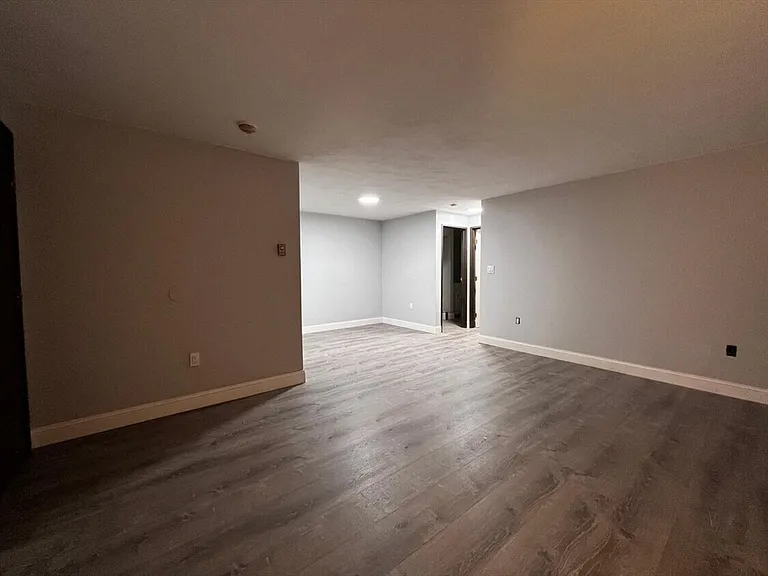47 Juniper Rd #B3 — Photo 7