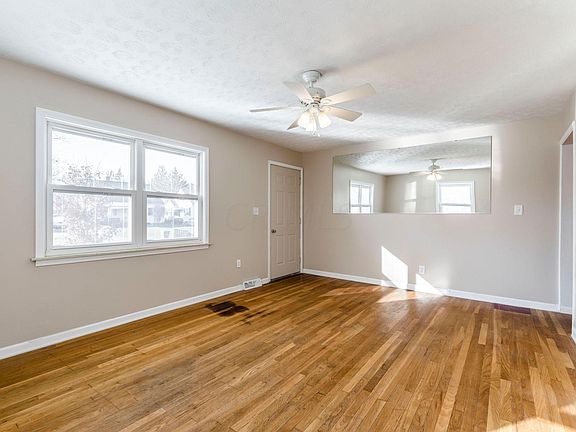 3rd image of 3608 Norwood St