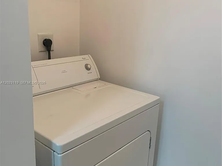 4702 SW 160th Ave #325 — Photo 9