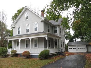 89 Farnum Pike, Smithfield, RI 02917