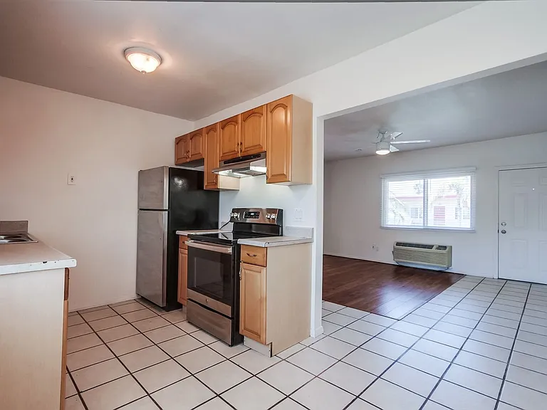 B Street | Apartments Near Balboa Park - Studios, 1 & 2 Bedrooms — Photo 45