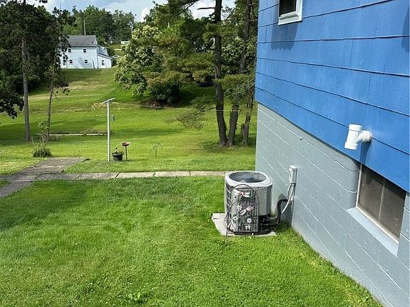 5th image of 200 Cherry St