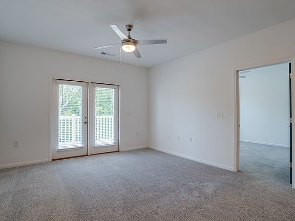 3rd image of 10 Arden Farms Ln #2000302