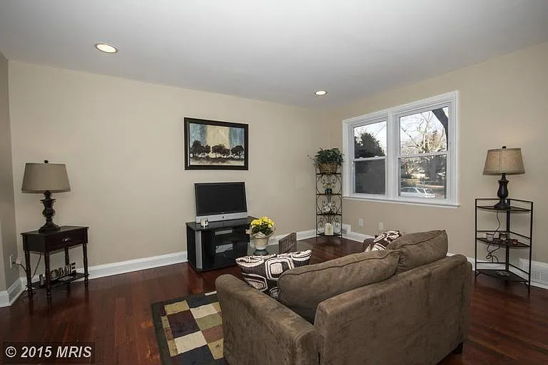1573 Stonewood Rd — Photo 21