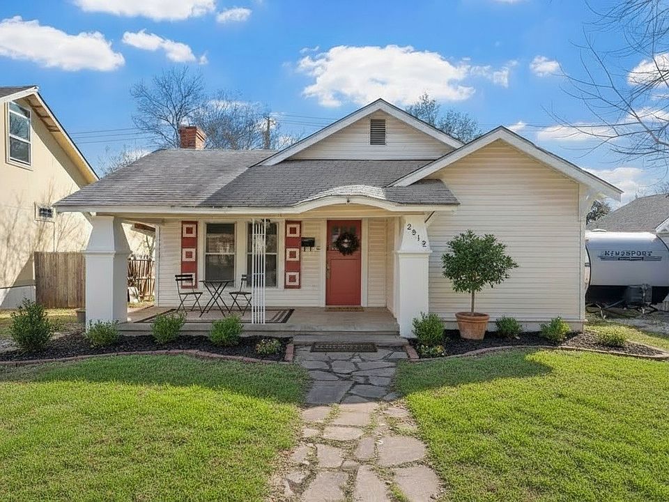 1st image of 2912 Edmond Ave